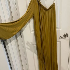 Me shoulder pants suit